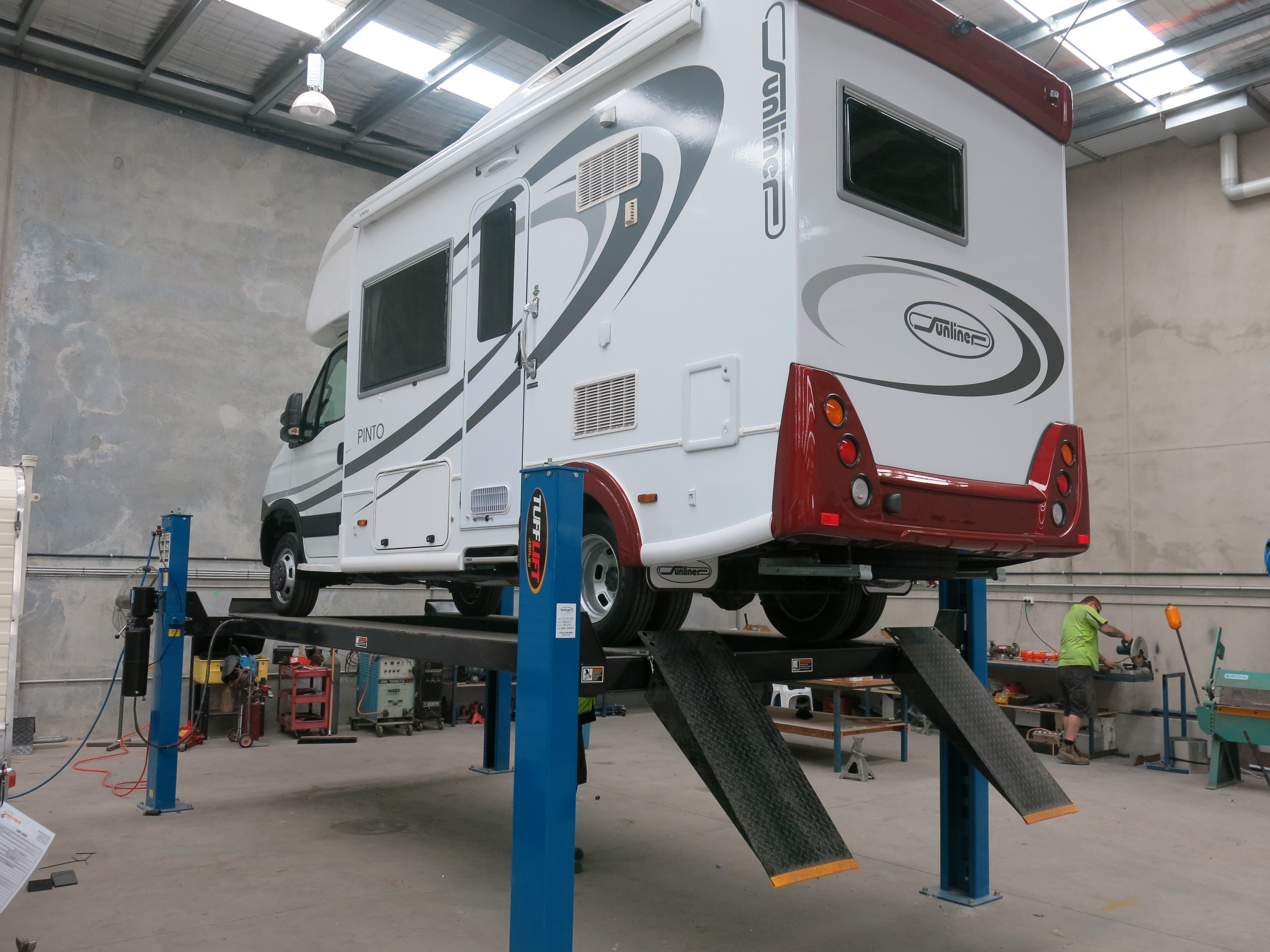 Caravan repairs and Services in Melbourne - Northern RV Services